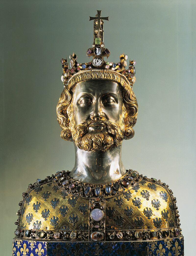 galleries/2014/02/07/the-monument-s-men-s-finest-nazi-looted-art-recoveries-michelangelo-da-vinci-vermeer-and-more-photos/gal-monuments-men-reliquary_bxzqdp