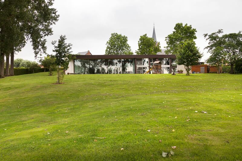 200128-mcnearney-omg-i-want-this-house-12_leucij