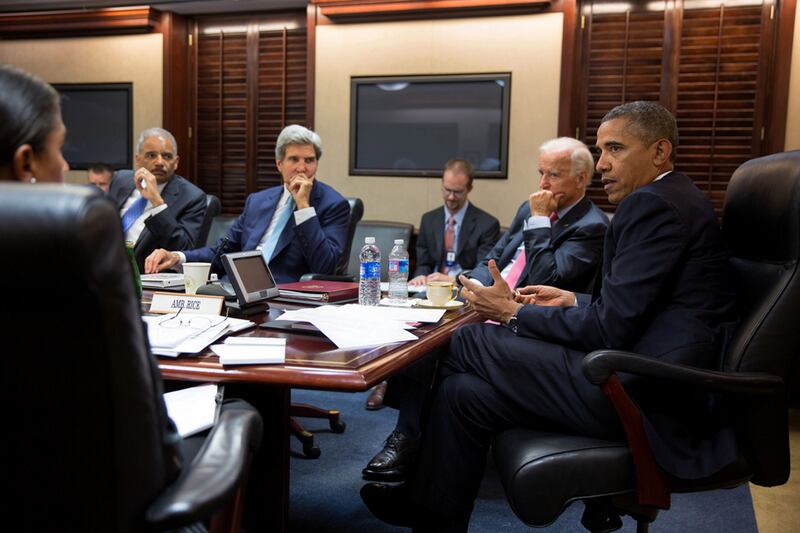 galleries/2013/09/02/president-obama-s-syria-decision-making-photos/130901-obama-situation-room1_cuqzmg
