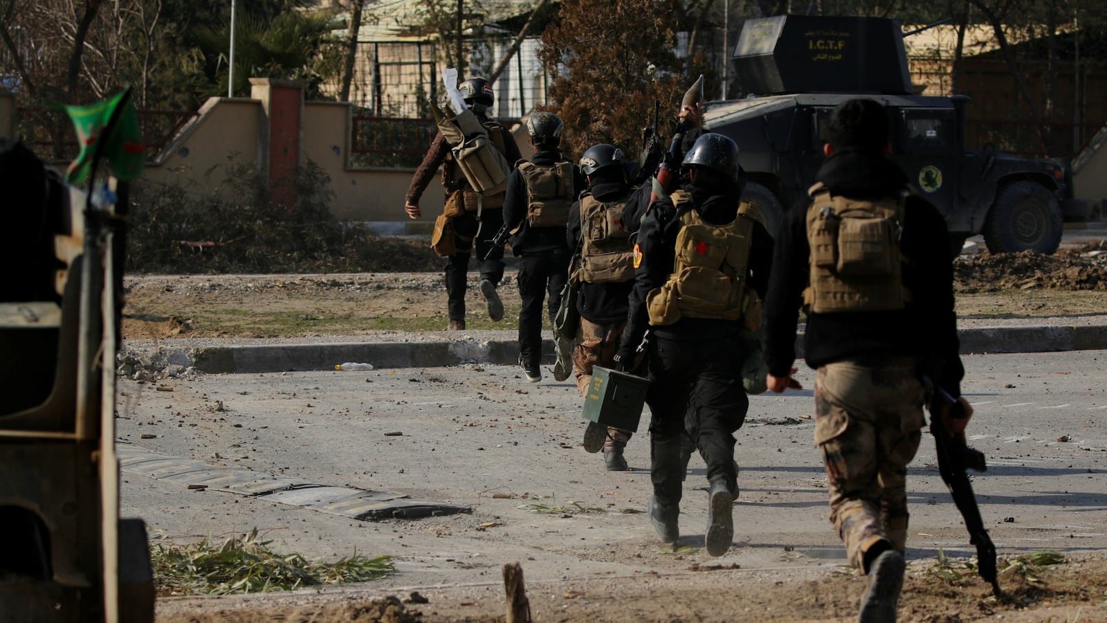 cheats/2017/01/14/30-killed-in-air-strikes-on-islamic-state-mosul-residents-say/170114-mosul-air-strikes-civilians-cheat_dv1kgj