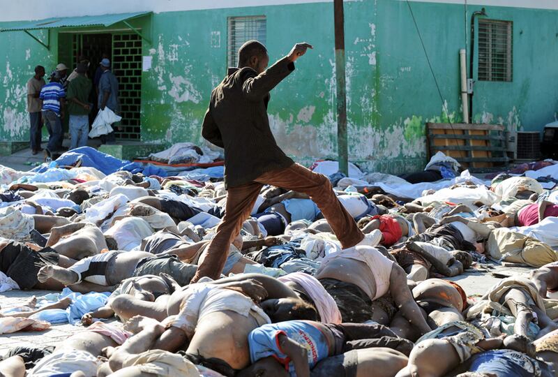 galleries/2010/12/29/the-year-in-pictures-2010/year-in-pictures---haiti-2_td1xyc