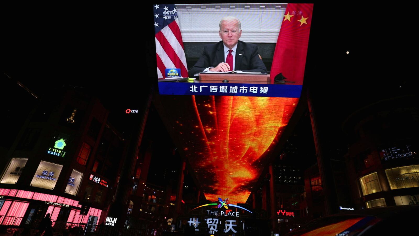 2021-11-16T122641Z_1306592320_RC2NVQ9LIEPR_RTRMADP_3_USA-CHINA-BIDEN-XI_ju0b6m
