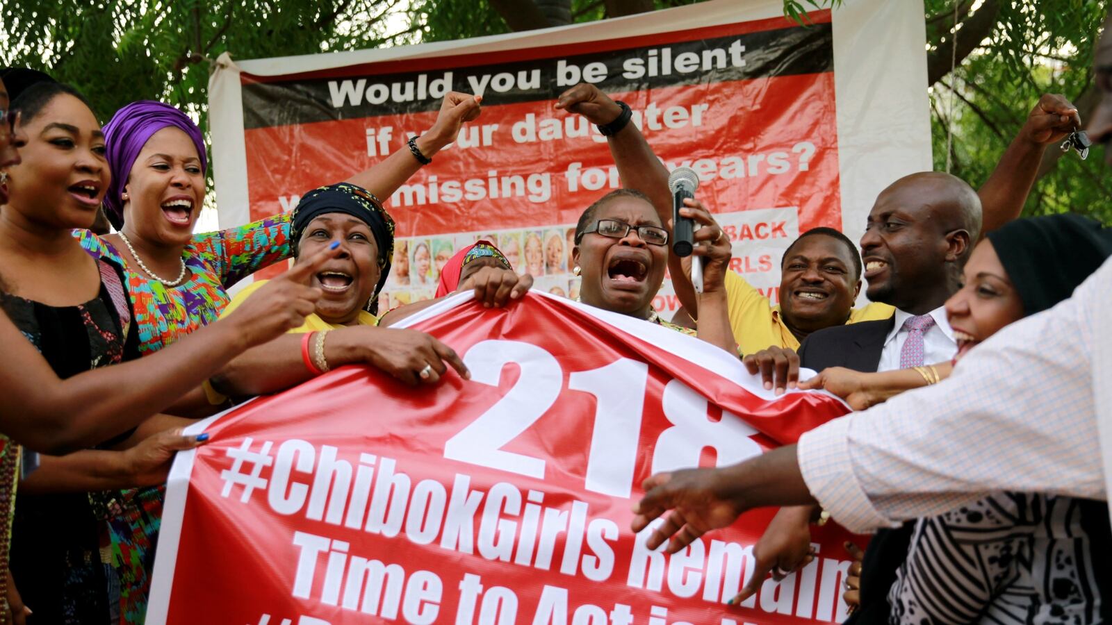 cheats/2016/06/11/top-nigerian-army-officers-fired-over-corruption/160611-nigeria-corruption-boko-cheat_cyasje