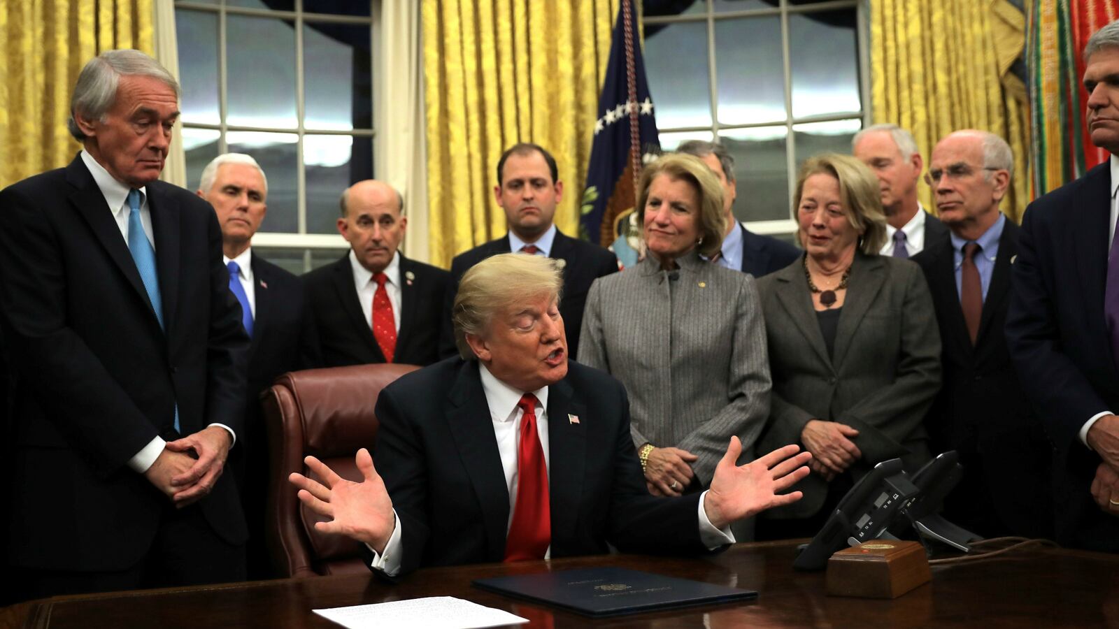 180111-trump-haiti-summons-official-cheat_wfumib