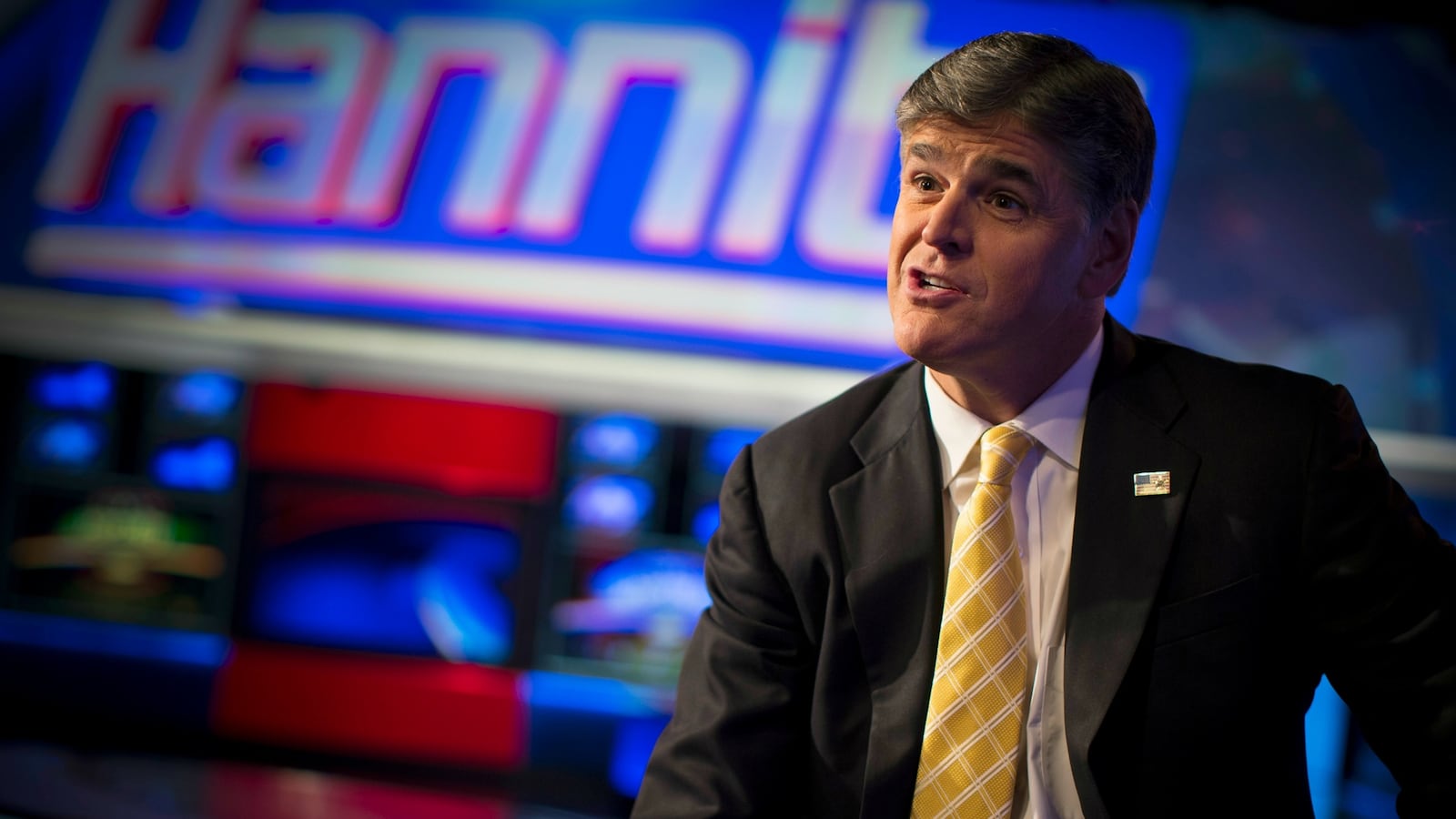 cheats/2016/10/26/hannity-offers-to-fly-obama-to-kenya/161025-hannity-obama-kenya-cheat_b552xt