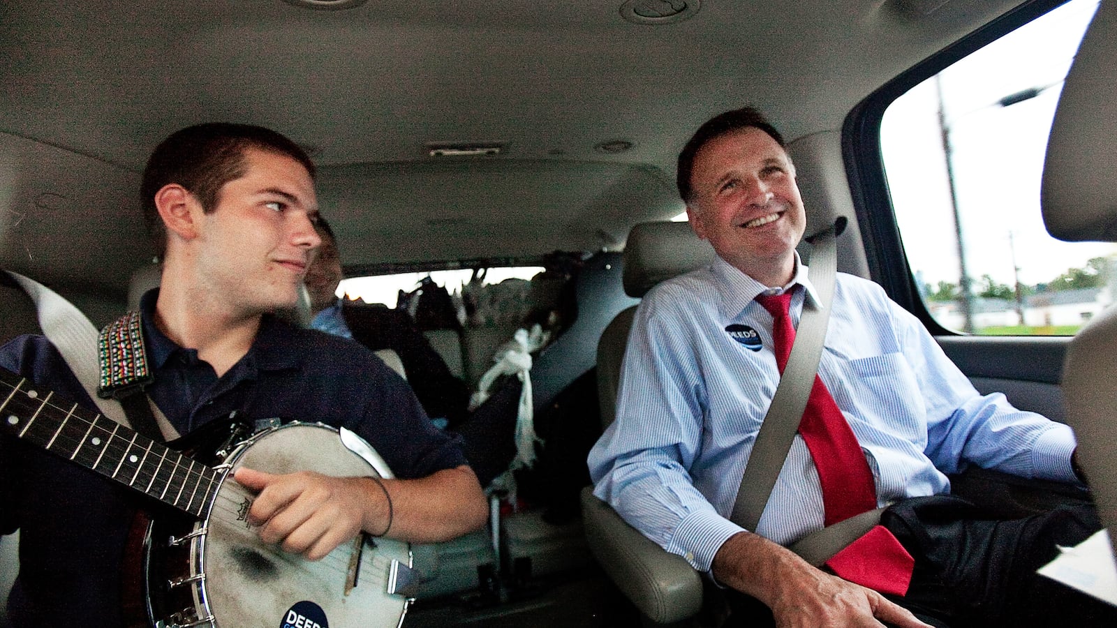 articles/2013/11/20/why-gus-deeds-wasn-t-hospitalized/131120-gus-deeds_ezcfcs