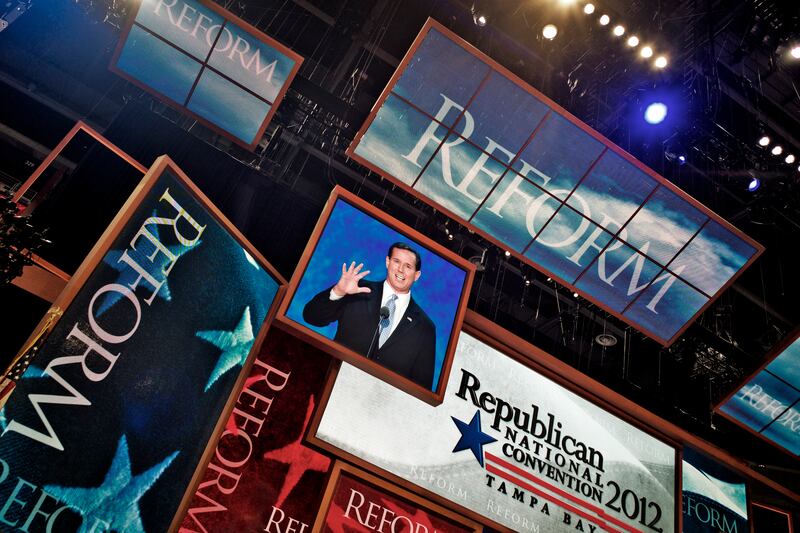 galleries/2012/08/30/charles-ommanney-s-photos-of-the-2012-republican-national-convention/republican-national-convention-day-two-ommanney-7_sbc9zk
