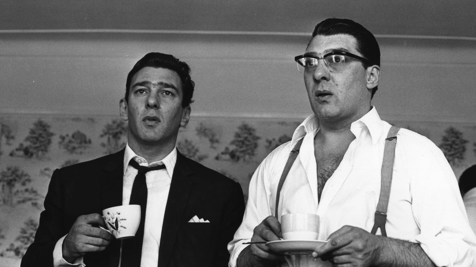 articles/2015/11/22/the-identical-twin-gangsters-who-terrorized-london/151120-barra-kray-twins-tease_fg9kfr