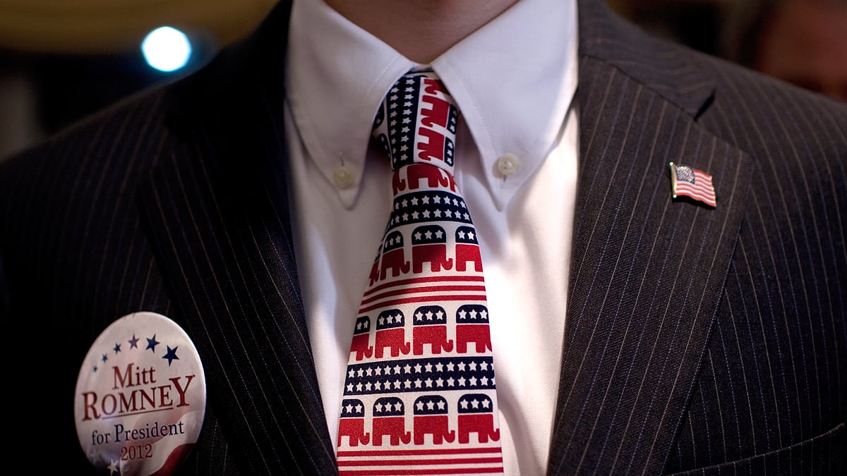 galleries/2011/12/30/gop-contenders-campaign-in-iowa/gop-contenders-campaign-in-iowa-romney-supporter-election-night_ua3bun