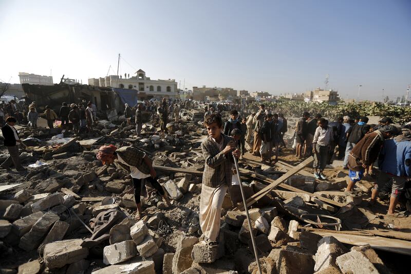 galleries/2015/03/26/rubble-and-grief-on-the-ground-in-yemen/150326-yemen-airstikes10_zms07z