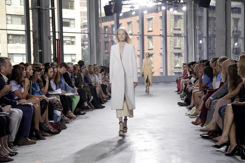 articles/2013/09/11/proenza-schouler-spring-summer-2014-serenity-now/130911-proenza-schouler-tease_hgc45e