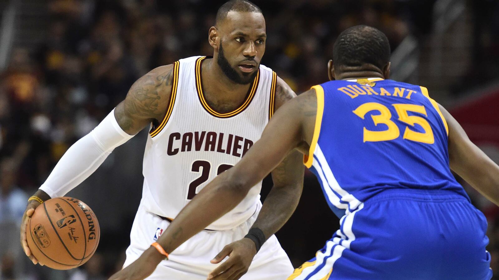 cavs-warriors-lebron-james_n0f34j