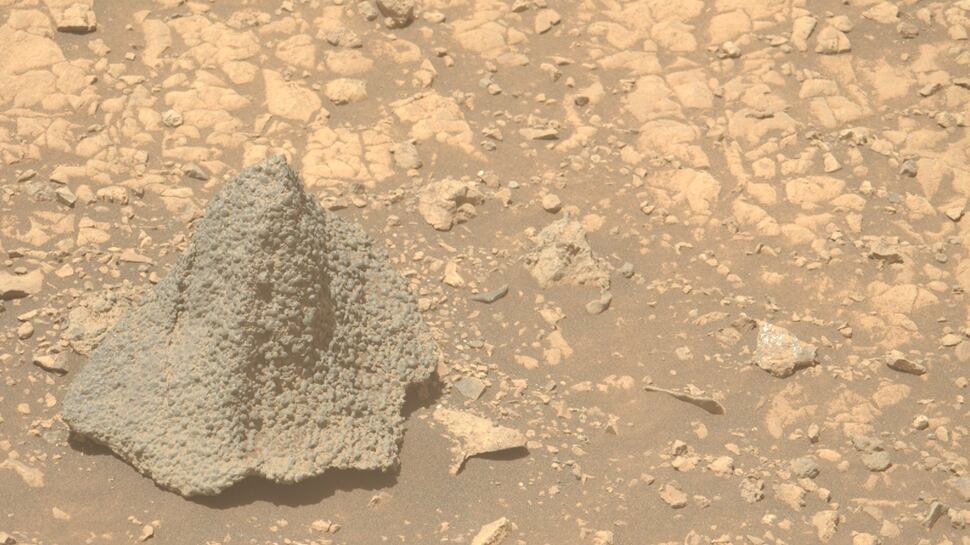 Bizarre 'Alien Hat' Found By Rover on the Surface of Mars