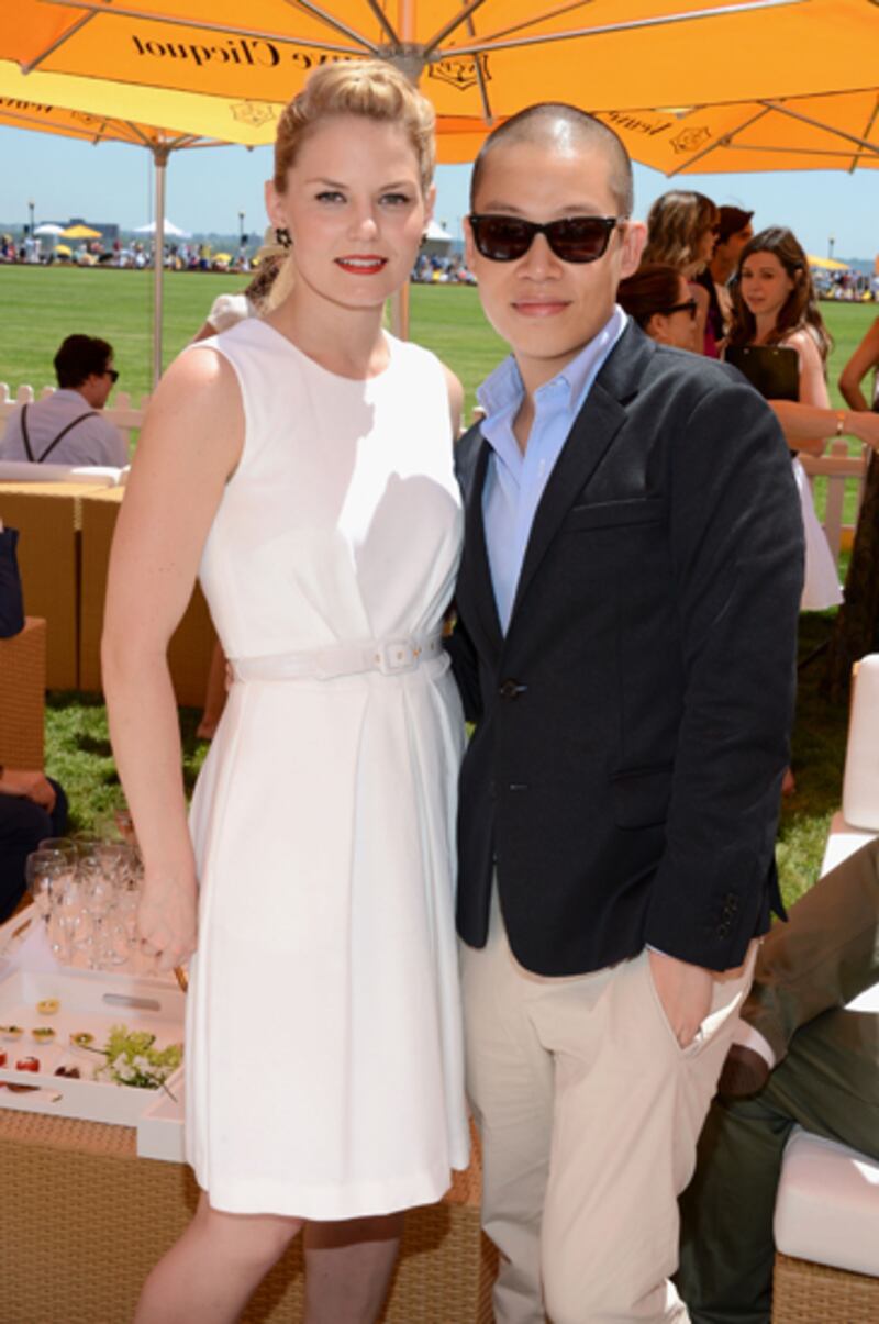 galleries/2012/06/04/minka-kelly-padma-lakshmi-and-other-celebrites-at-the-veuve-cliquot-polo-classic-photos/veuve-cliquot-polo-nyc-7_x2cmrm