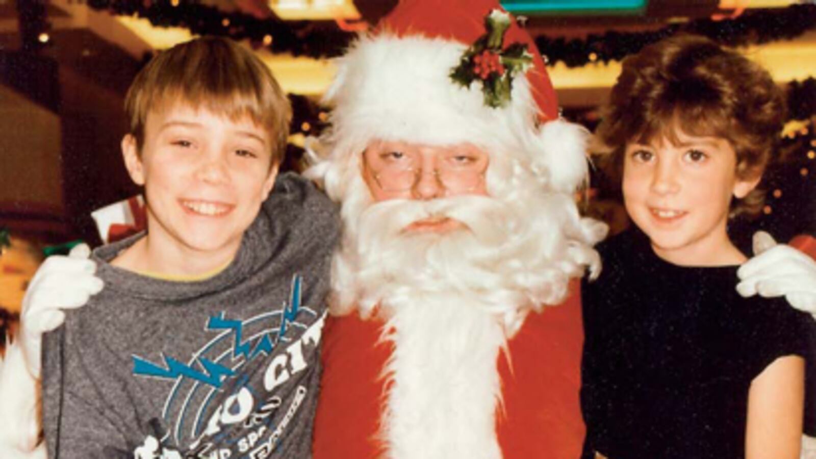 galleries/2010/12/07/sketchy-santas/sketchy-santas-6_aficzk