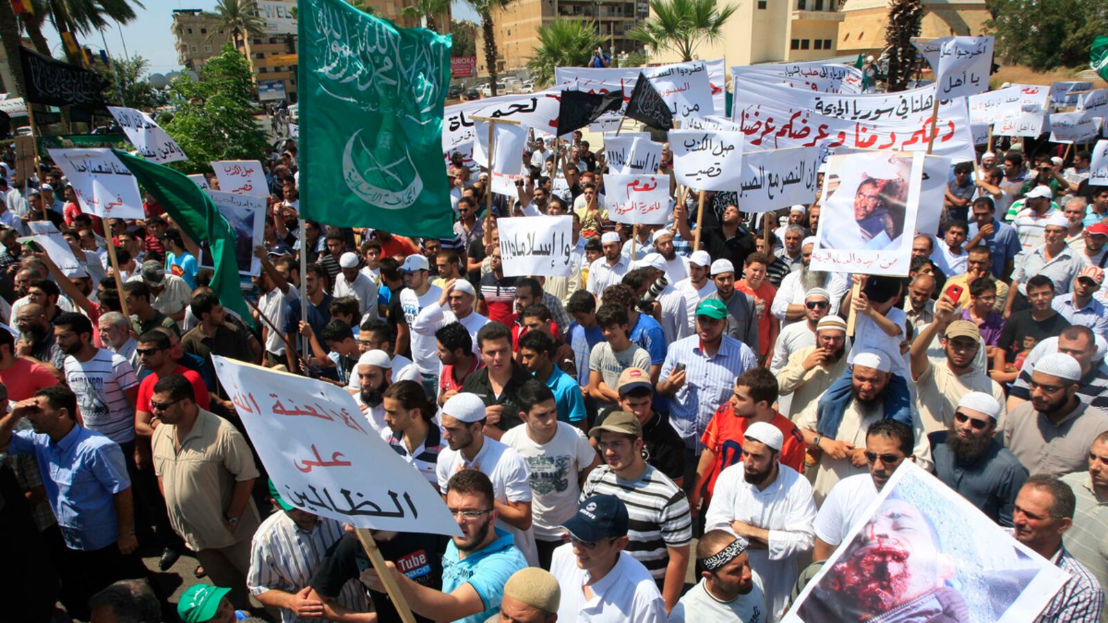 articles/2011/08/13/syria-protests-and-bashar-al-assad-s-failed-ramadan-crackdown/syria-ramadan-protests-dehghanpisheh_q1pjmp