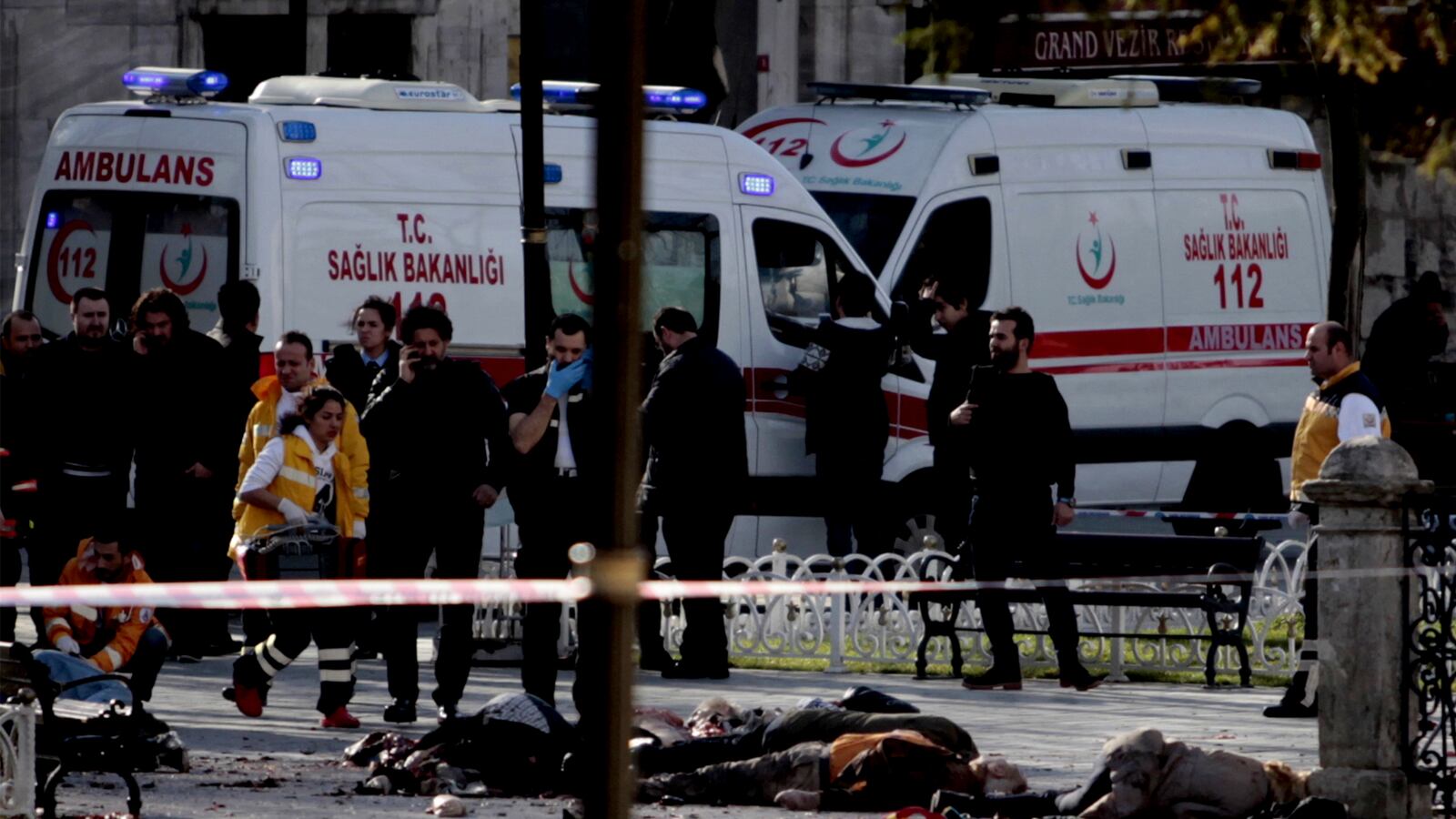 articles/2016/01/12/a-new-target-for-isis-tourists/160112-siebert-instabul-bombing-tease_t4kmoc