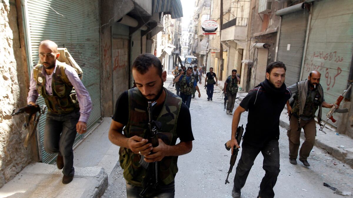 cheats/2012/08/05/rebels-shelled-in-aleppo/syria-intense-attacks-rebels-aleppo-cheat_wxl0ia