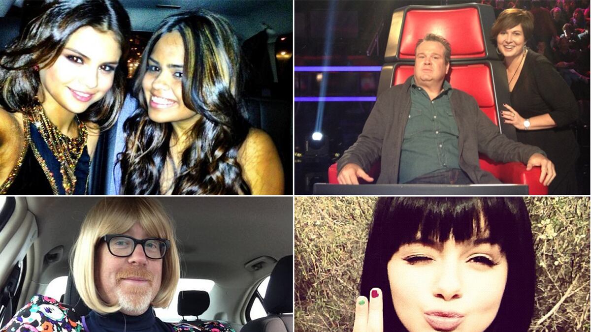 galleries/2012/12/02/miley-cyrus-selena-gomez-more-celebrity-twitter-pictures-photos/twitpics-munoz-120112-tease_satl44