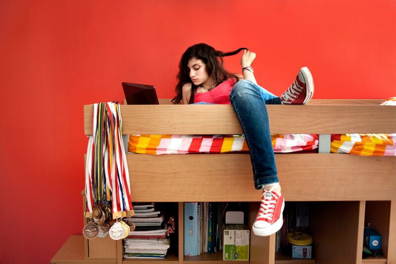 galleries/2012/05/20/a-girl-and-her-room-exhibit-photos-by-rania-matar/03_Andrea_etxha2