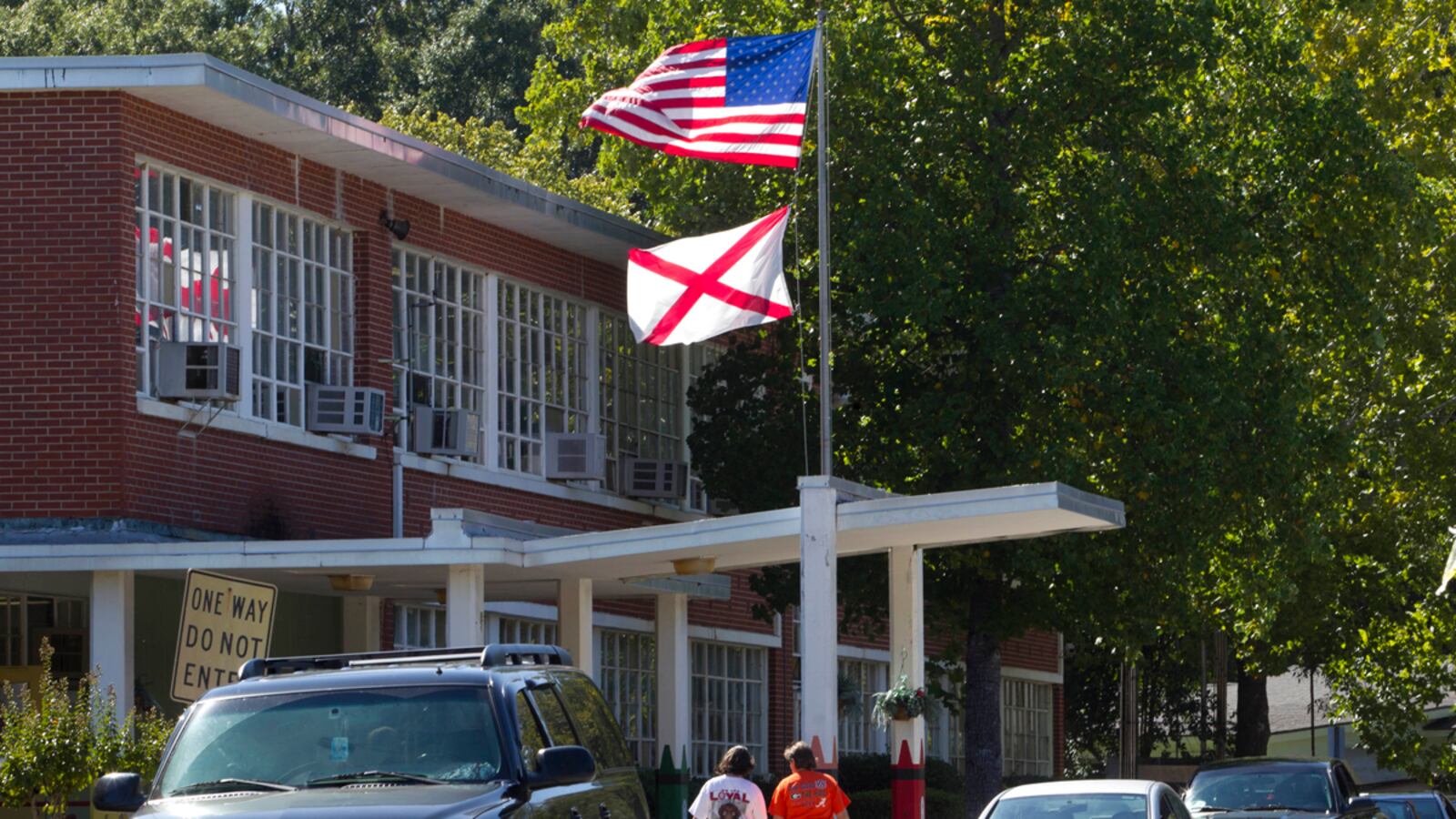 cheats/2012/08/21/court-no-immigration-checks-in-school/alabama-immigration-schools-cheat_axxwh6