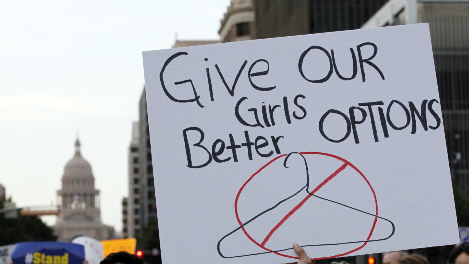 cheats/2015/06/09/7-abortion-clinics-left-open-in-texas/150609-texas-abortion-cheat_vcbeln