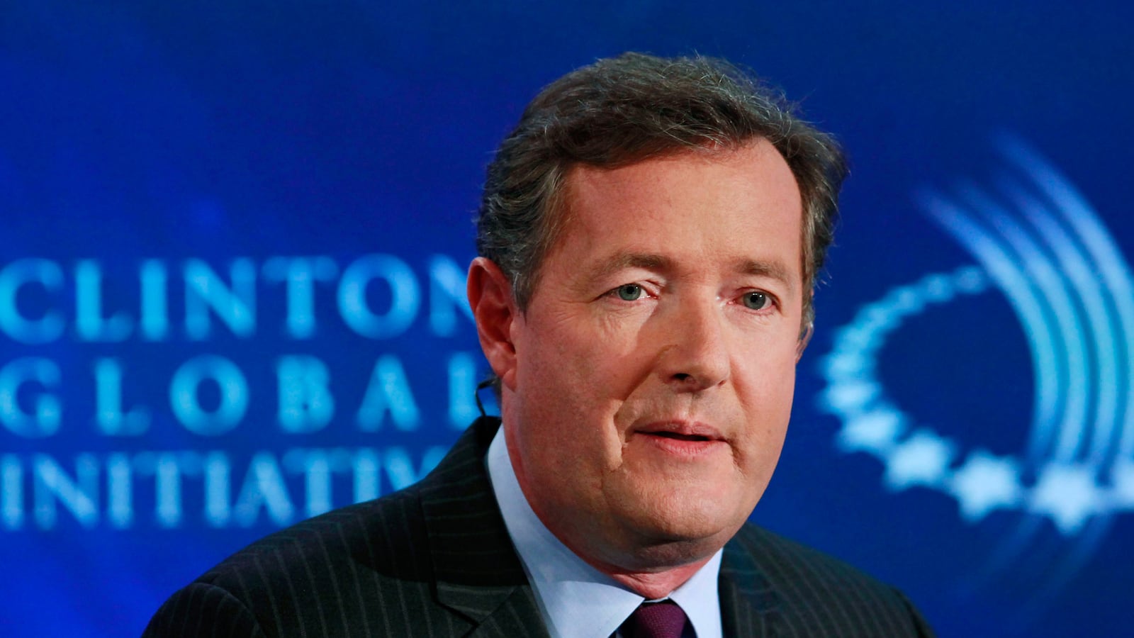 articles/2013/01/19/piers-morgan-s-desperate-attacks-on-his-critics/130118-piers-morgan-tease_amcoov