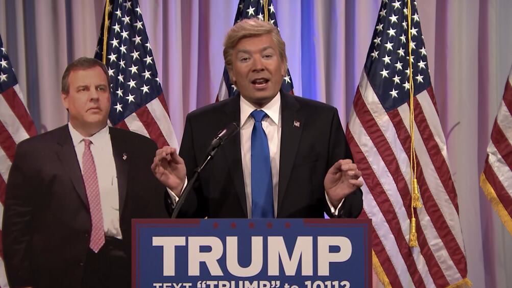 articles/2016/03/03/jimmy-fallon-s-trump-mocks-chris-christie-he-s-like-my-mini-me-except-bigger/160302-wilstein-fallon-trump-tease_eljulr