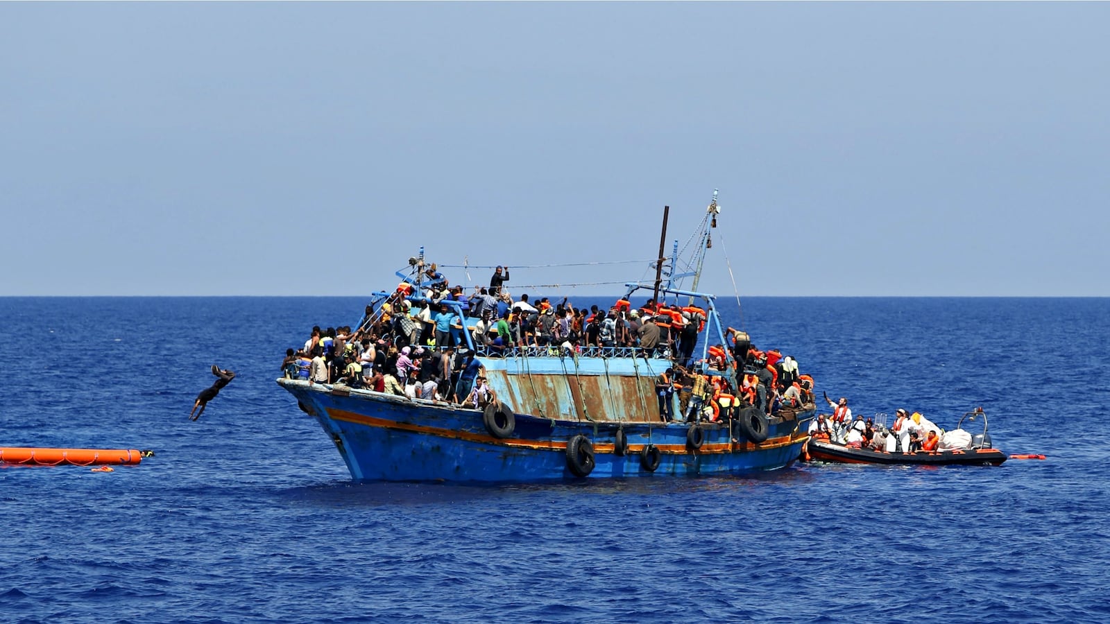 cheats/2017/05/04/italian-prosecutor-i-have-no-evidence-ngos-are-cheating-with-traffickers/170504-migrant-boat-cheat_vzmr2x