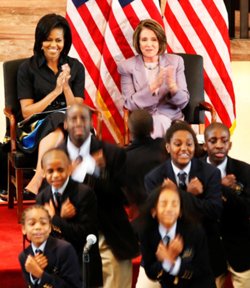 galleries/2009/04/29/michelle-s-first-100-days/michelle-obama-power-15_hc5rrh