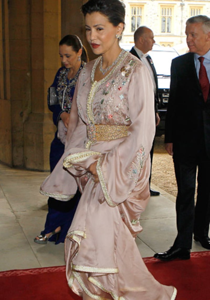 galleries/2012/05/18/extraordinary-spectacle-as-world-royalty-arrive-at-windsor-castle-lunch/royal-party13_ruinto