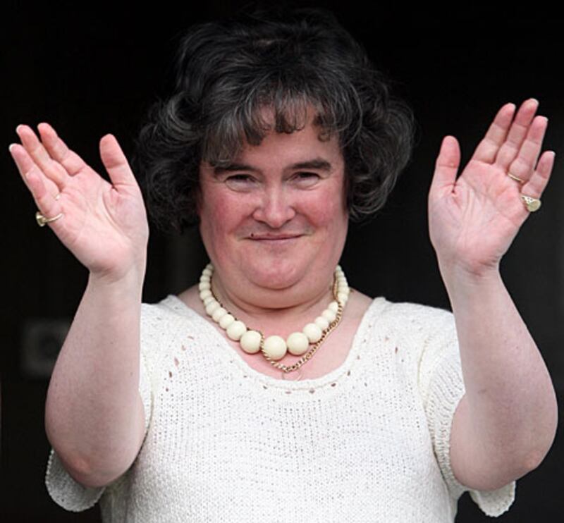 galleries/2009/09/14/hollywood-on-the-couch/crazy-celesusan-boyle_axnjtl