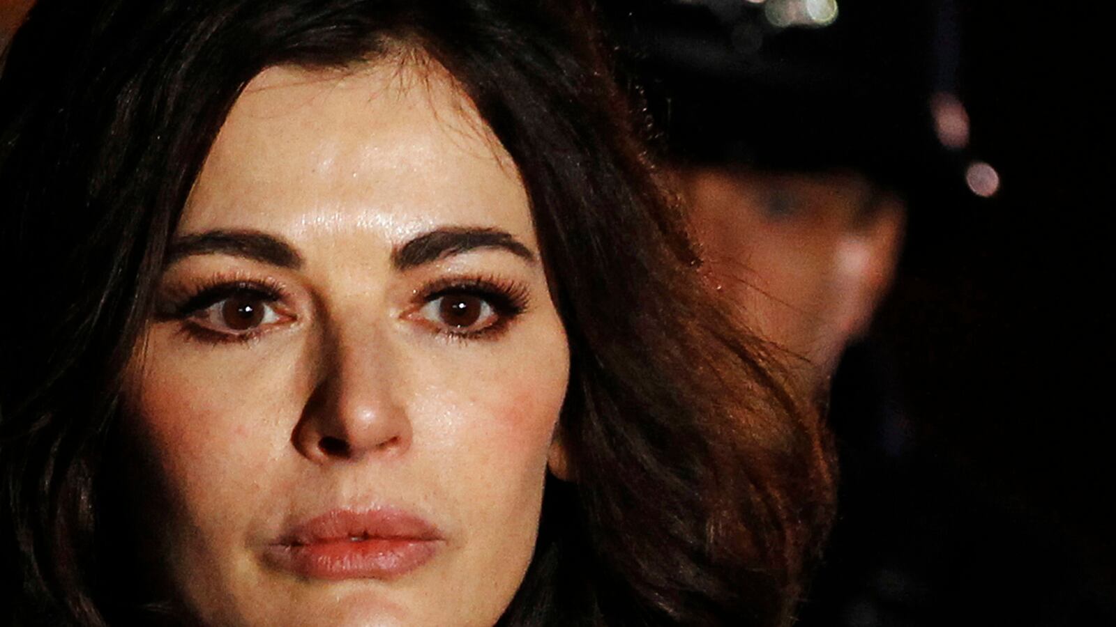 cheats/2013/12/20/nigella-lawson-s-aides-acquitted/131220-nigella-lawson-cheat_z9e8ne