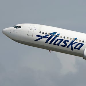 LOS ANGELES, CALIFORNIA - MARCH 30: An Alaska Airlines Boeing 737 airplane departs Los Angeles International Airport en route to Washington D.C. on March 30, 2025 in Los Angeles, California.  (Photo by Kevin Carter/Getty Images)