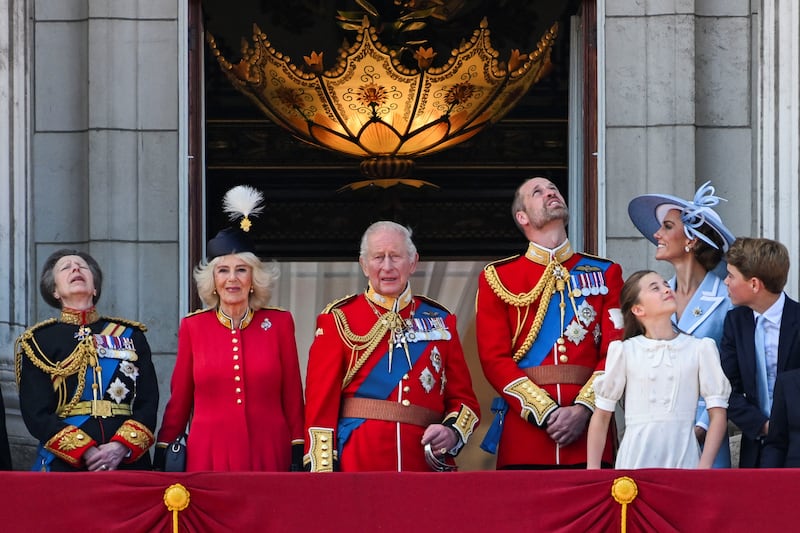 Britain's King Charles, Queen Camilla, Prince William, Kate, Princess of Wales, Prince George, Princess Charlotte, Prince Louis, Anne, Princess Royal, appear on the balcony of Buckingham Palace during the Trooping the Colour parade to honour Britain's King Charles, as part of the official birthday celebrations, in London, Britain, June 13, 2026. REUTERS/Chris J. Ratcliffe
