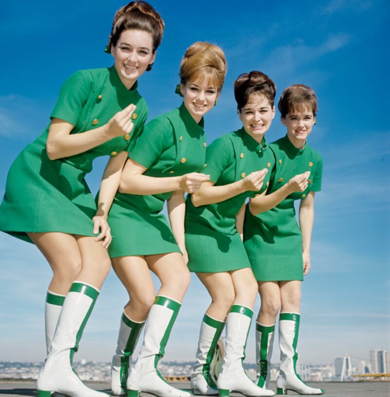 galleries/2010/10/26/family-singers/family-singers---the-lennon-sisters_yu6sig