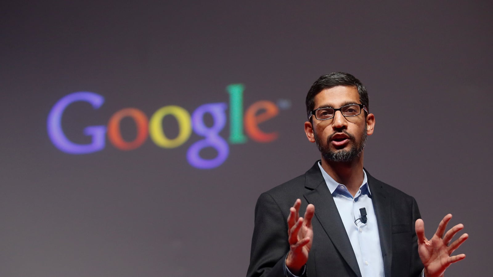 cheats/2016/02/09/google-ceo-tops-pay-rankings-on-199m/160209-Sundar-Pichai-cheat_seguyh