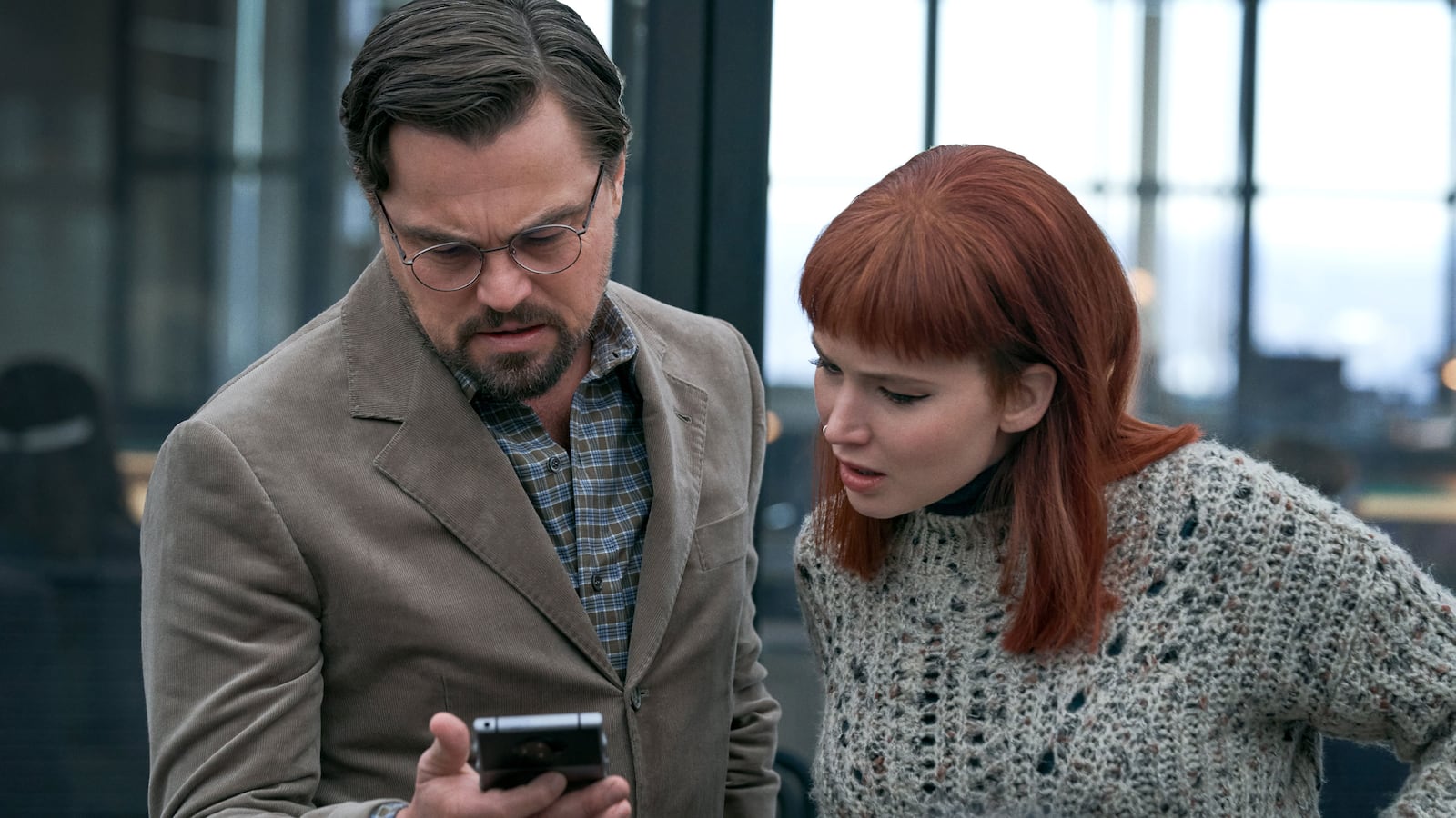 211213-Stern-Fallon-Dont-look-up-tease_sgbtlh