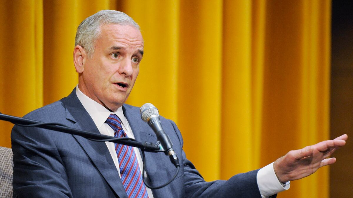 cheats/2011/07/14/minnesota-lawmakers-agree-to-end-government-shutdown/minnesota-cheat_r6x5wq