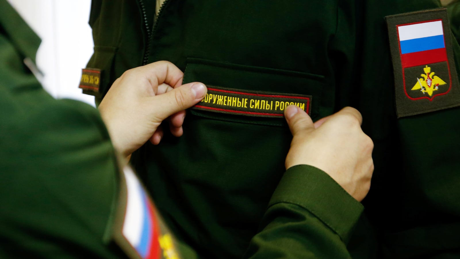 2018-10-17T000000Z_1665461432_RC183CDC3ED0_RTRMADP_3_RUSSIA-MILITARY_qznyqx