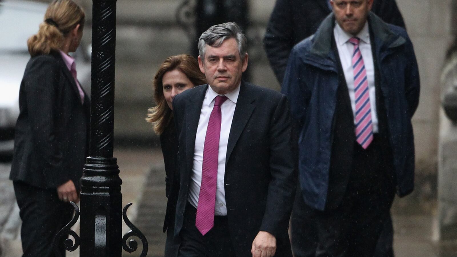 cheats/2012/06/11/brown-questioned-at-leveson-inquiry/gordon-brown-question-leveson-inquiry-cheat_scwijn