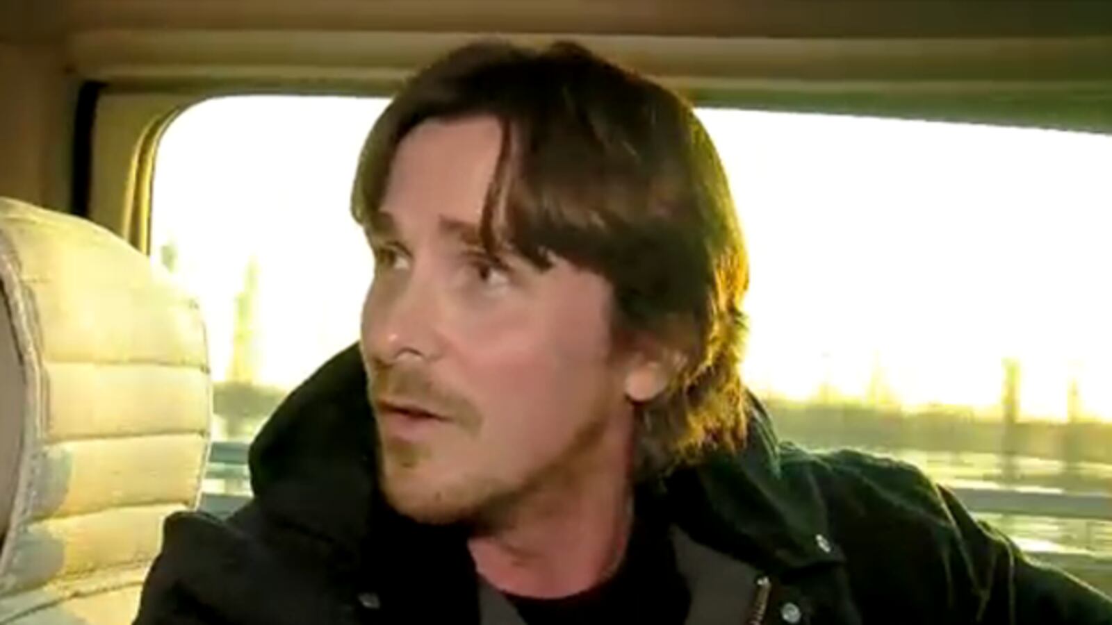 cheats/2011/12/16/christian-bale-roughed-up-in-china/christian-bale-china-attacked-by-guards-cheat_b1q4aa