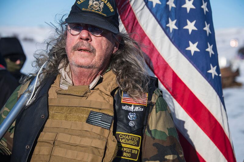 galleries/2016/11/01/scenes-from-america-s-growing-pipeline-protests-photos/161204-standing-rock-161204-2_f2ju2x