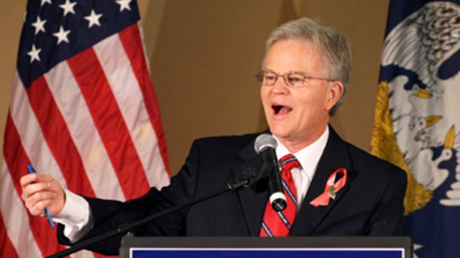 articles/2011/03/03/buddy-roemers-long-shot-bid-for-republican-presidential-nomination-in-2012/coppins-la-gov_163836_ctnuac