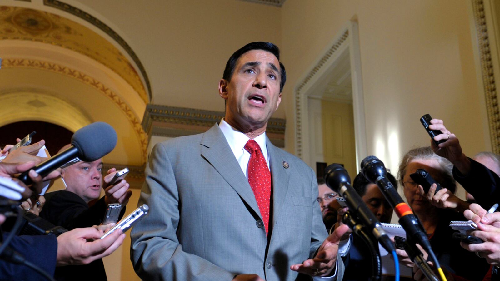 cheats/2012/06/25/issa-no-evidence-of-cover-up/darrell-issa-no-evidence-of-cover-up-cheat_dwyn5j
