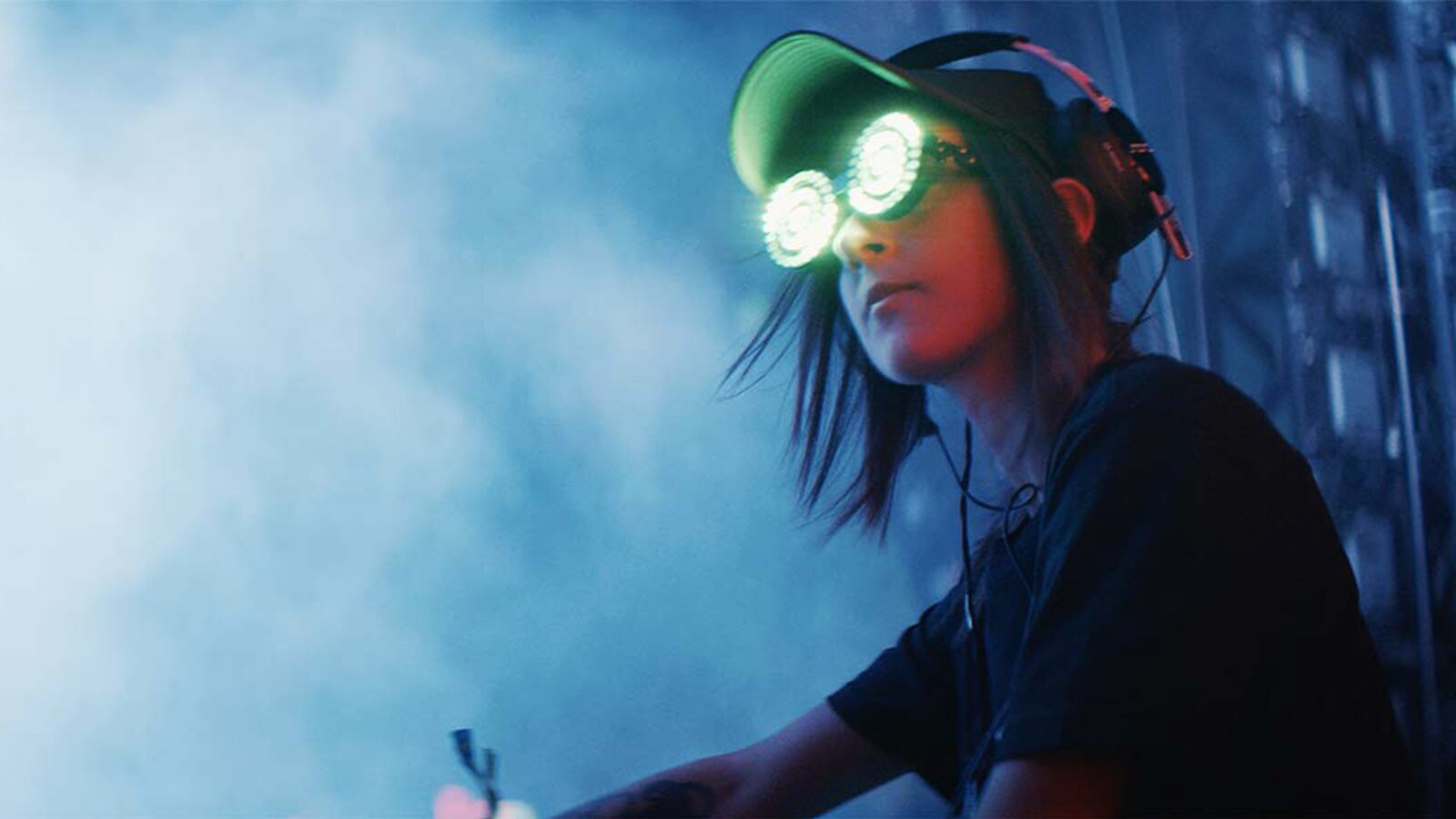 200919-underplayed-tease_qqh9wk