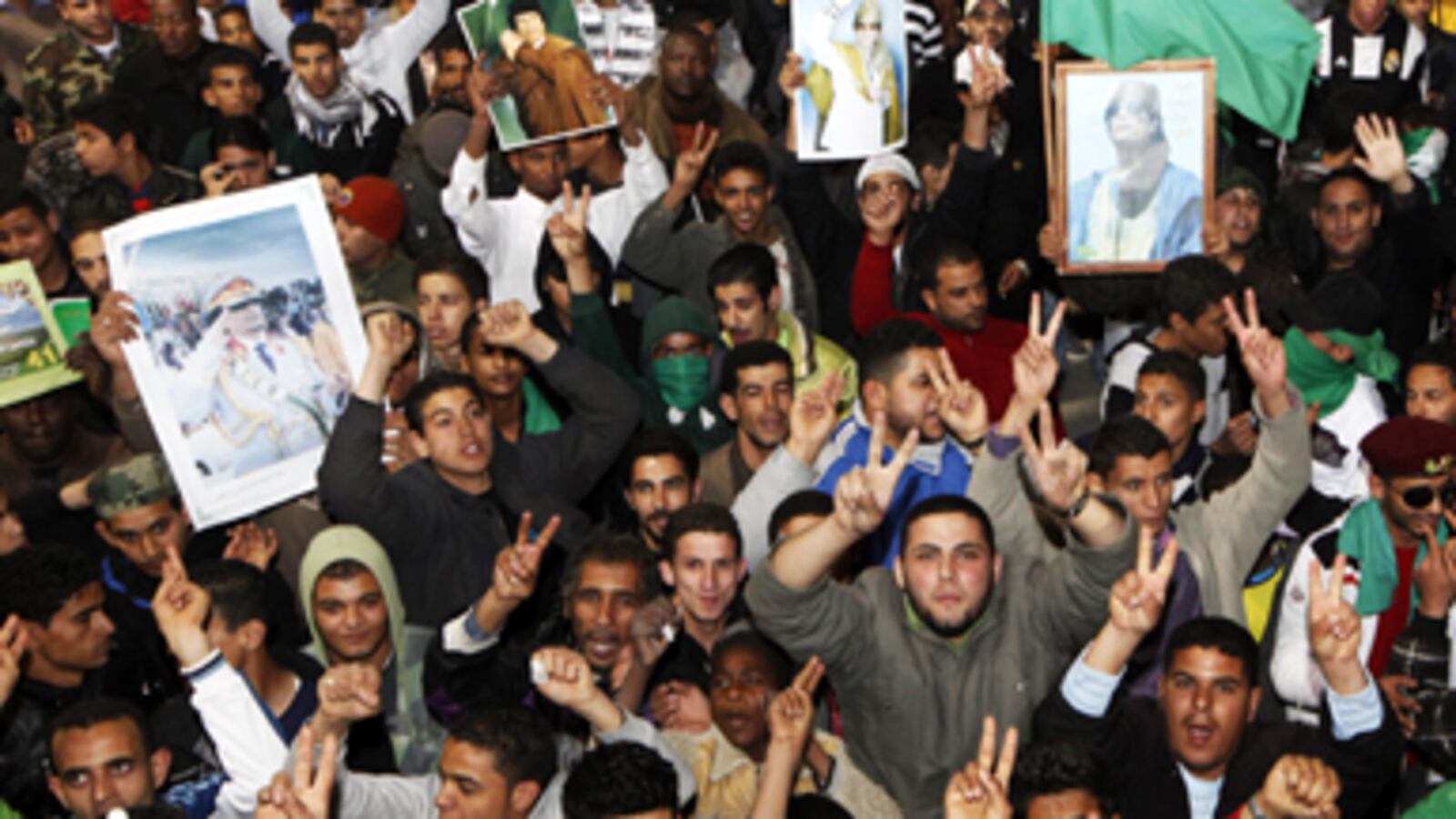 articles/2011/02/20/gunshots-and-fires-reported-as-libyan-protests-spread-to-capital/giglio-libya_161443_oypzq0