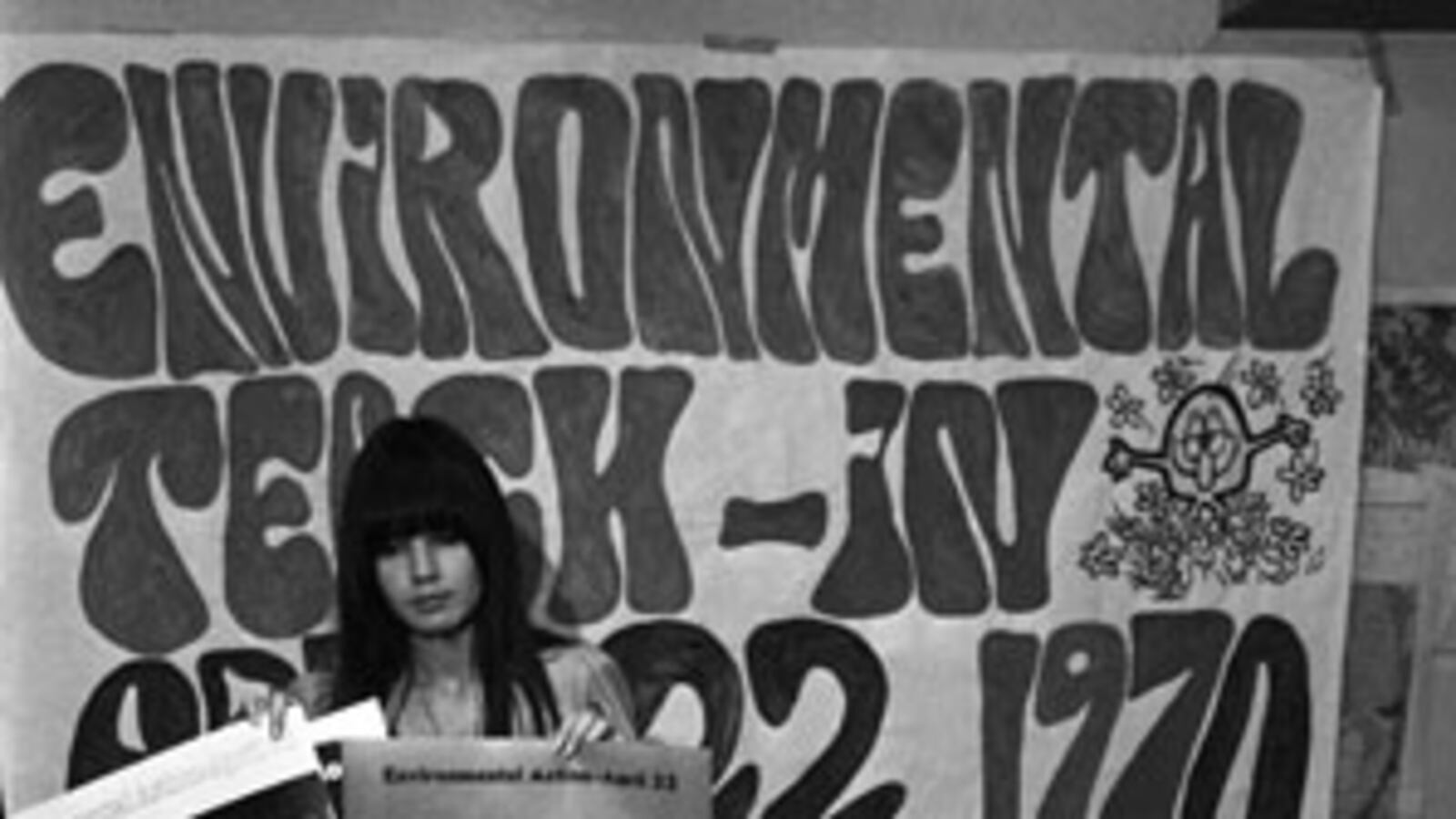 cheats/2010/04/22/earth-dayrsquos-midlife-criris/earth-day_95964_tsk0sr