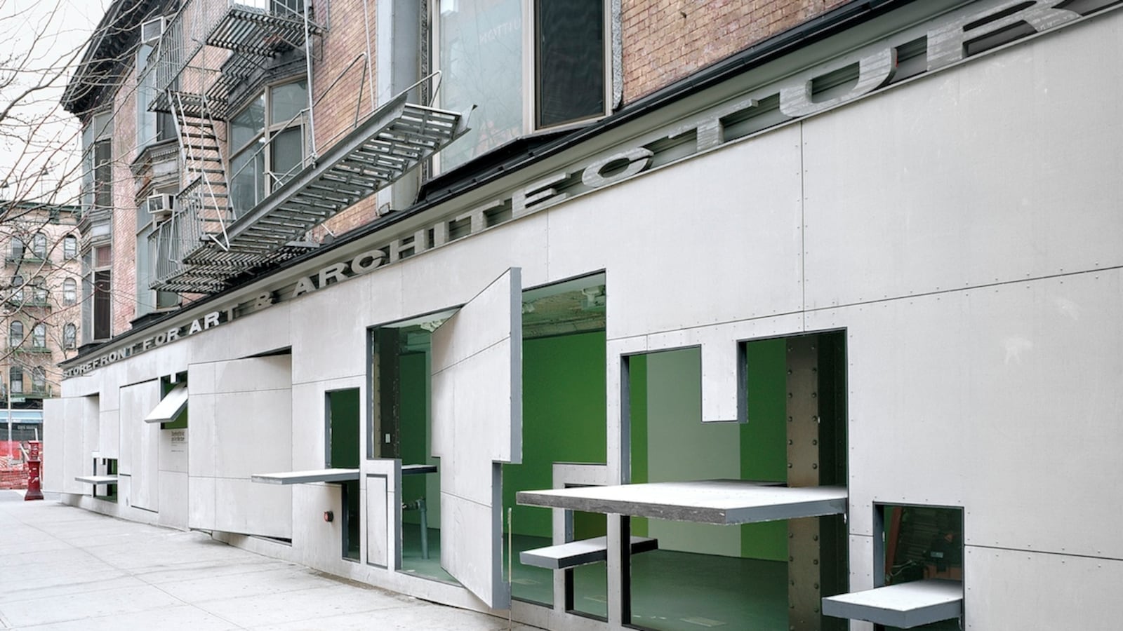 articles/2012/10/24/the-storefront-for-art-and-architecture-by-acconci-and-holl-is-the-daily-pic-by-blake-gopnik/storefront-daily-pic_qxskdf