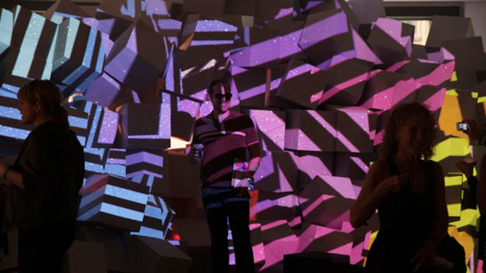 galleries/2010/06/28/creators-project/creators-project---1_x4roxw
